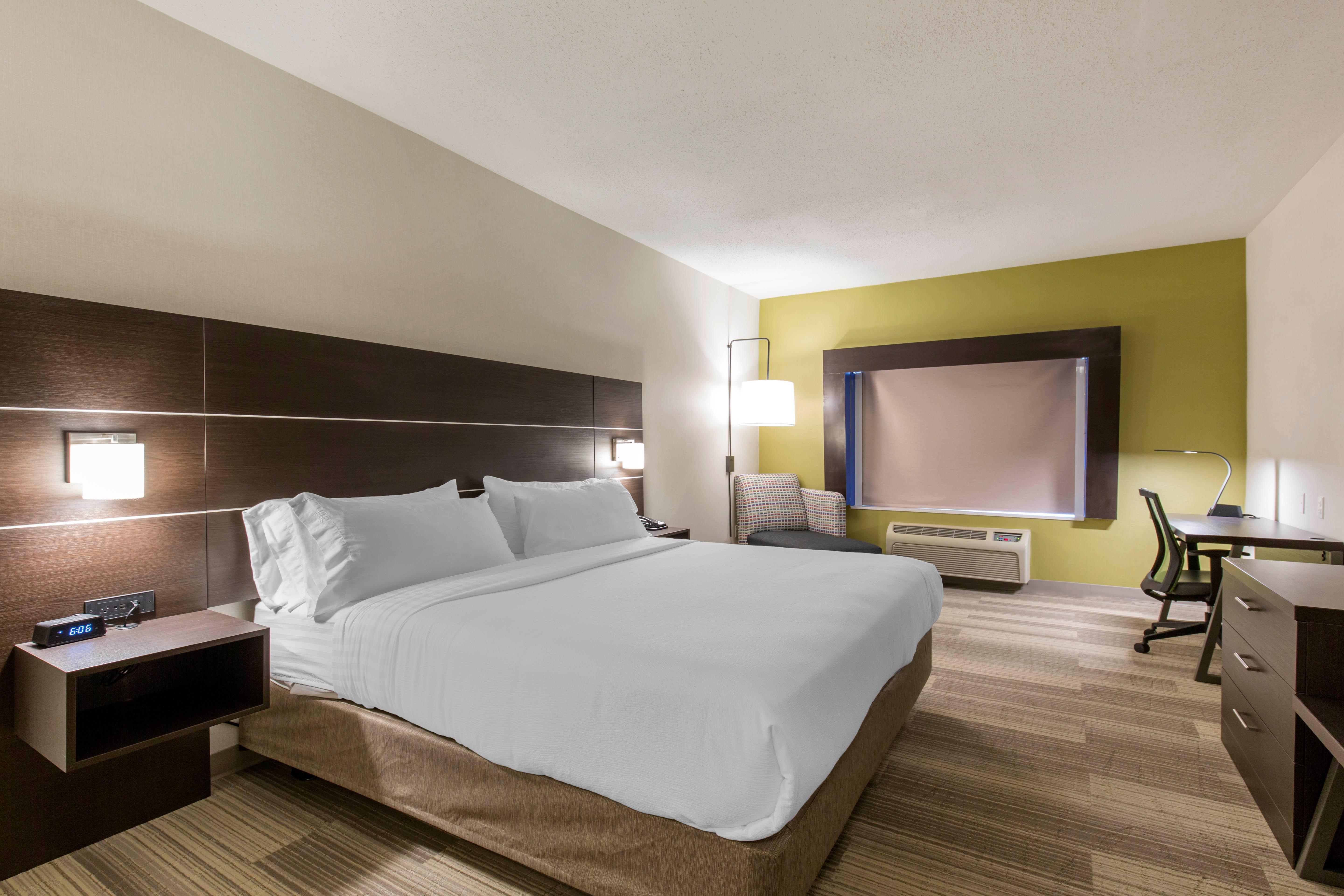 Holiday Inn Express And Suites Chicago West - St Charles By Ihg Saint Charles Εξωτερικό φωτογραφία