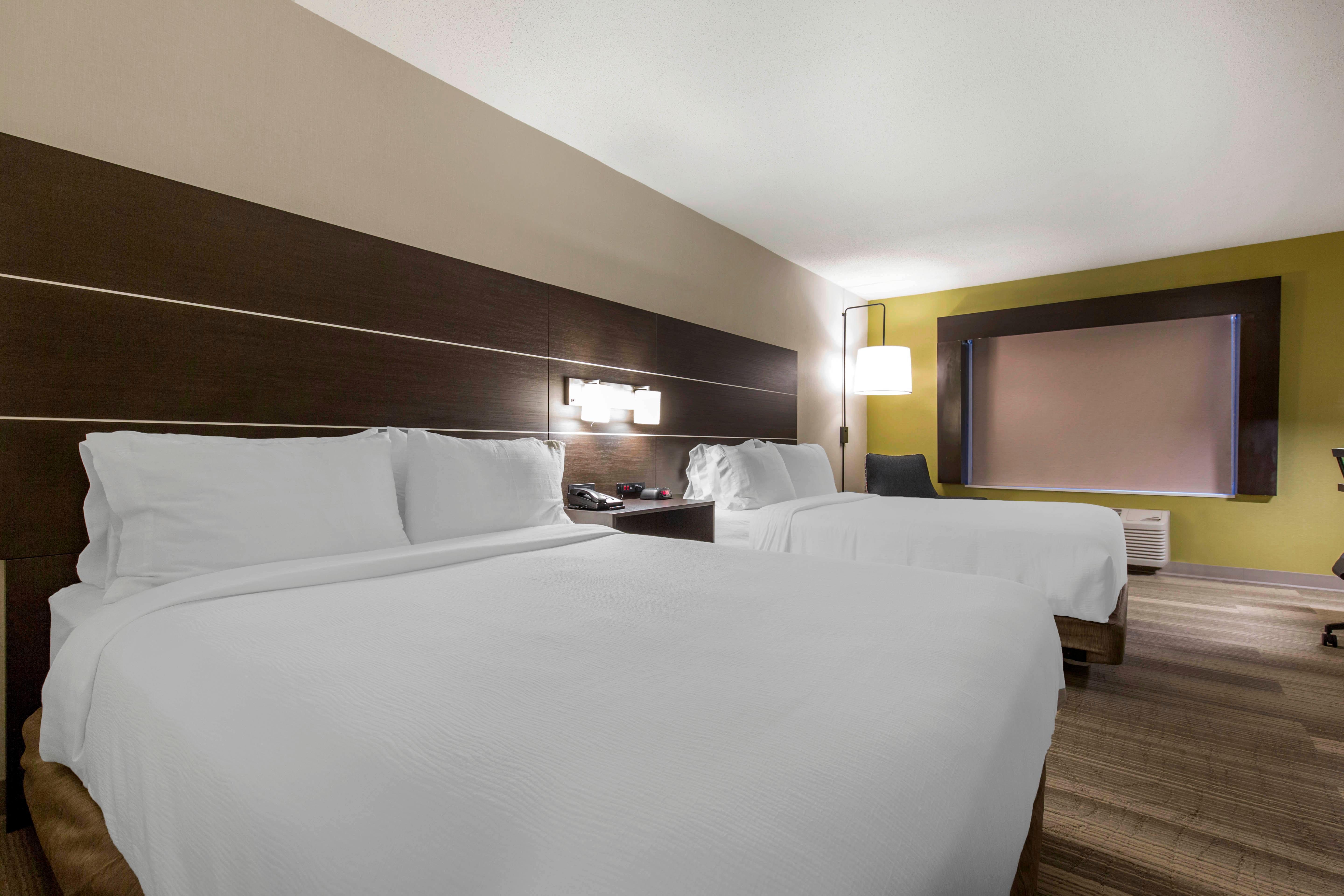Holiday Inn Express And Suites Chicago West - St Charles By Ihg Saint Charles Εξωτερικό φωτογραφία
