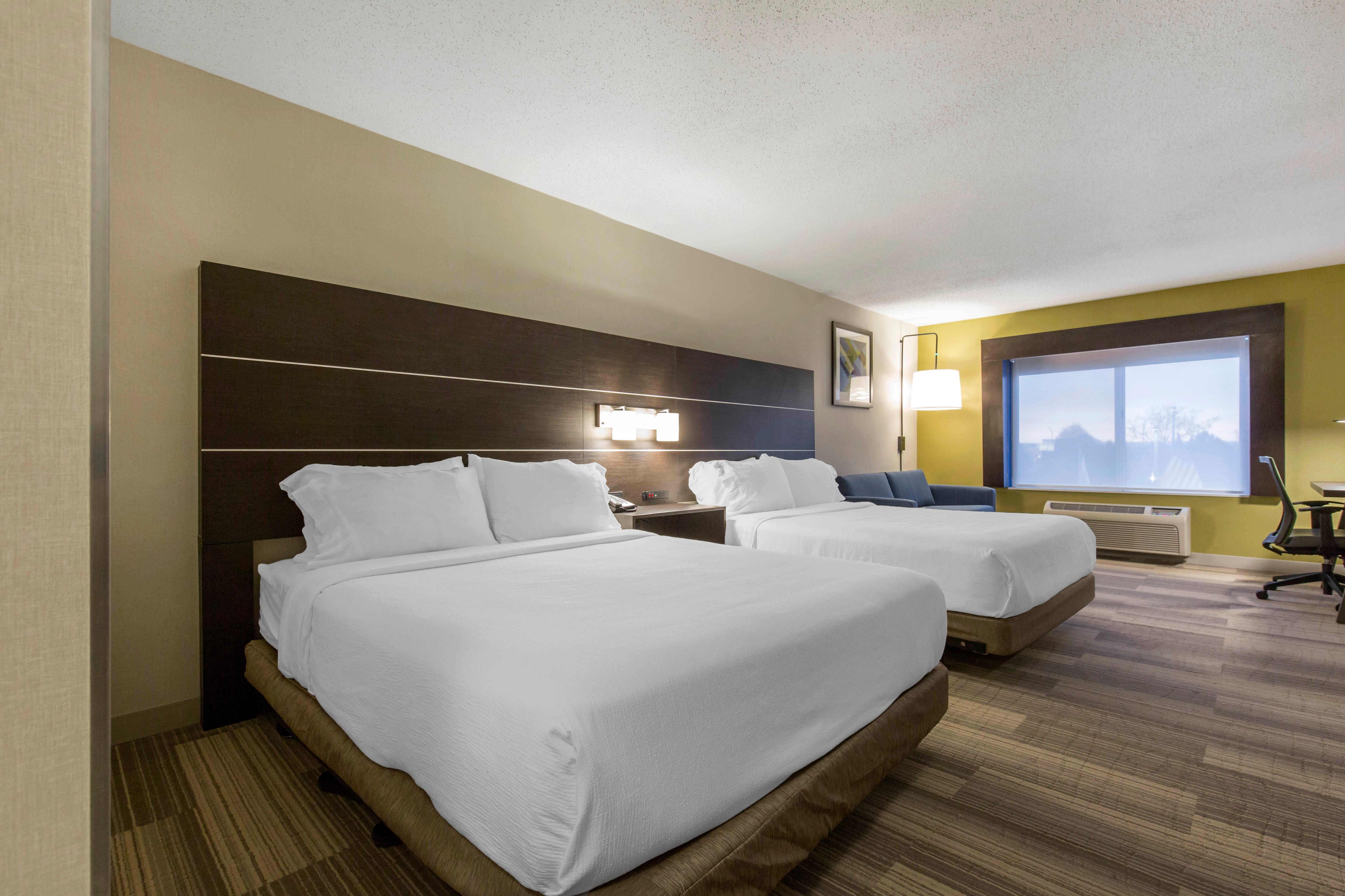 Holiday Inn Express And Suites Chicago West - St Charles By Ihg Saint Charles Εξωτερικό φωτογραφία