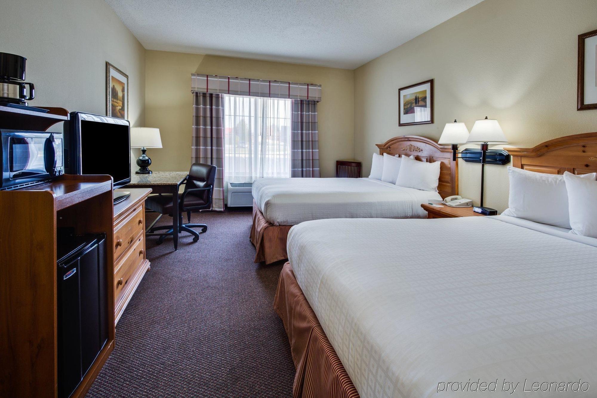 Holiday Inn Express And Suites Chicago West - St Charles By Ihg Saint Charles Εξωτερικό φωτογραφία